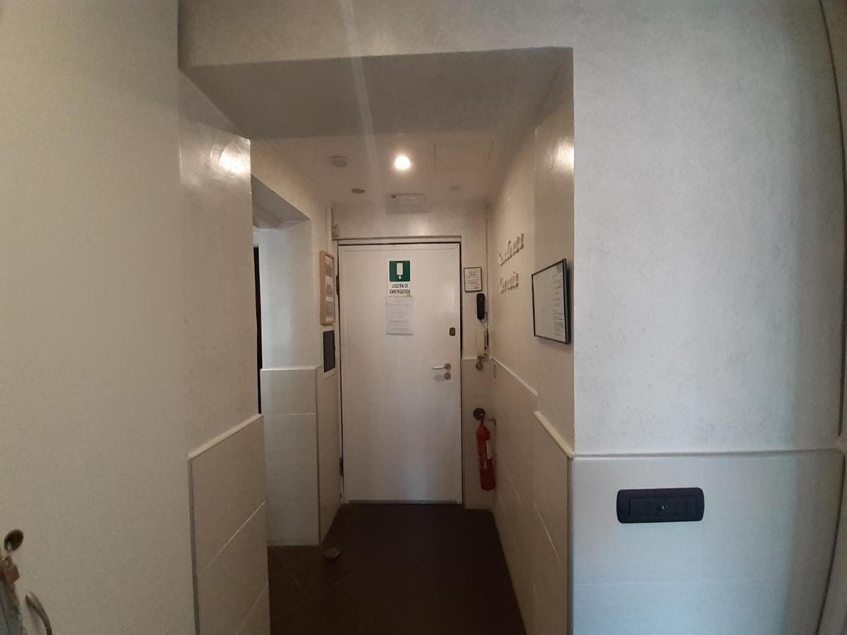 Hotel Residenza Cernaia Roma Esterno foto
