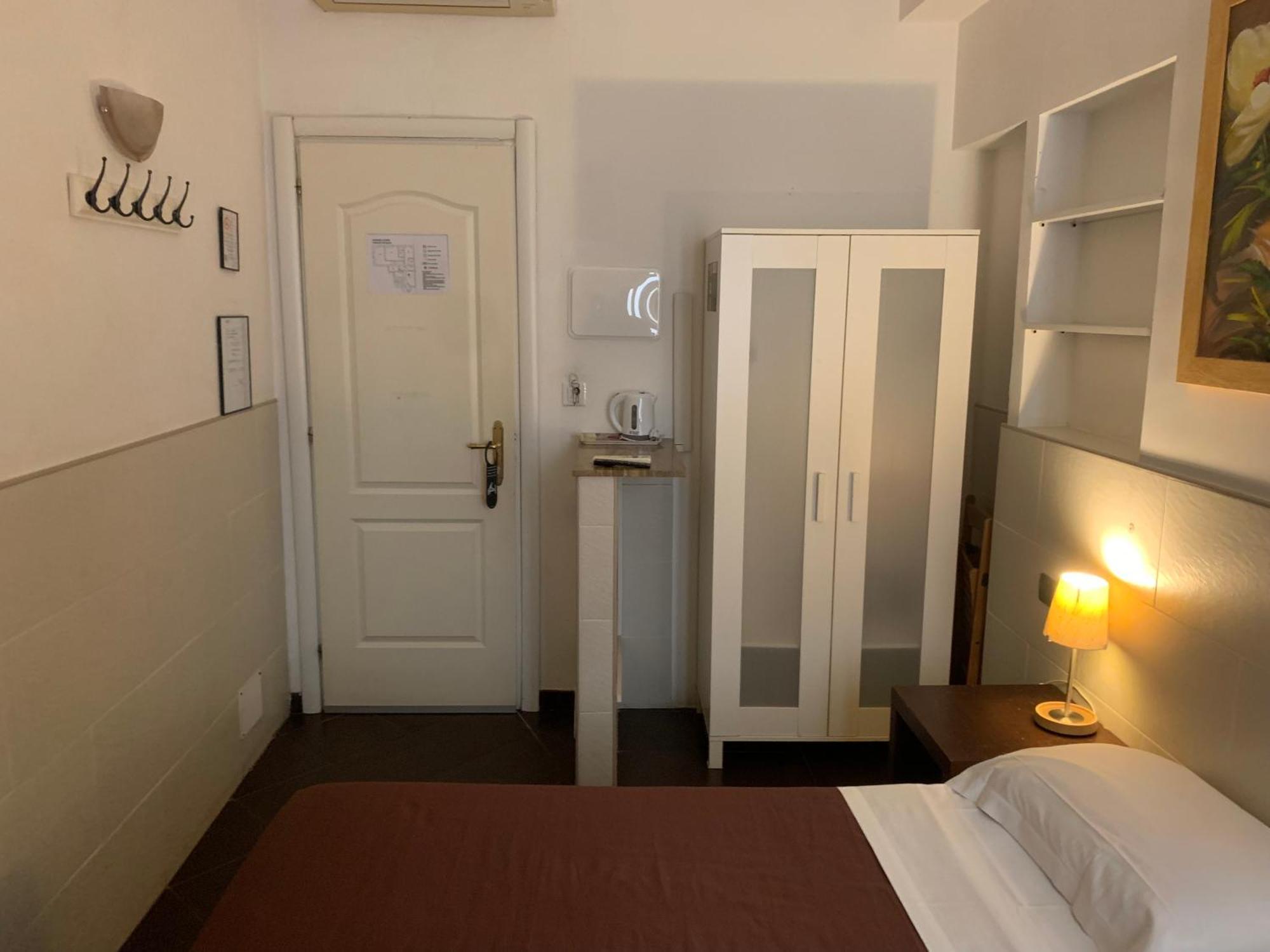 Hotel Residenza Cernaia Roma Esterno foto